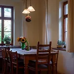 A Keramická Dílna Habartovi Apartamento *