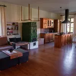 Apartamento A Keramická Dílna Habartovi